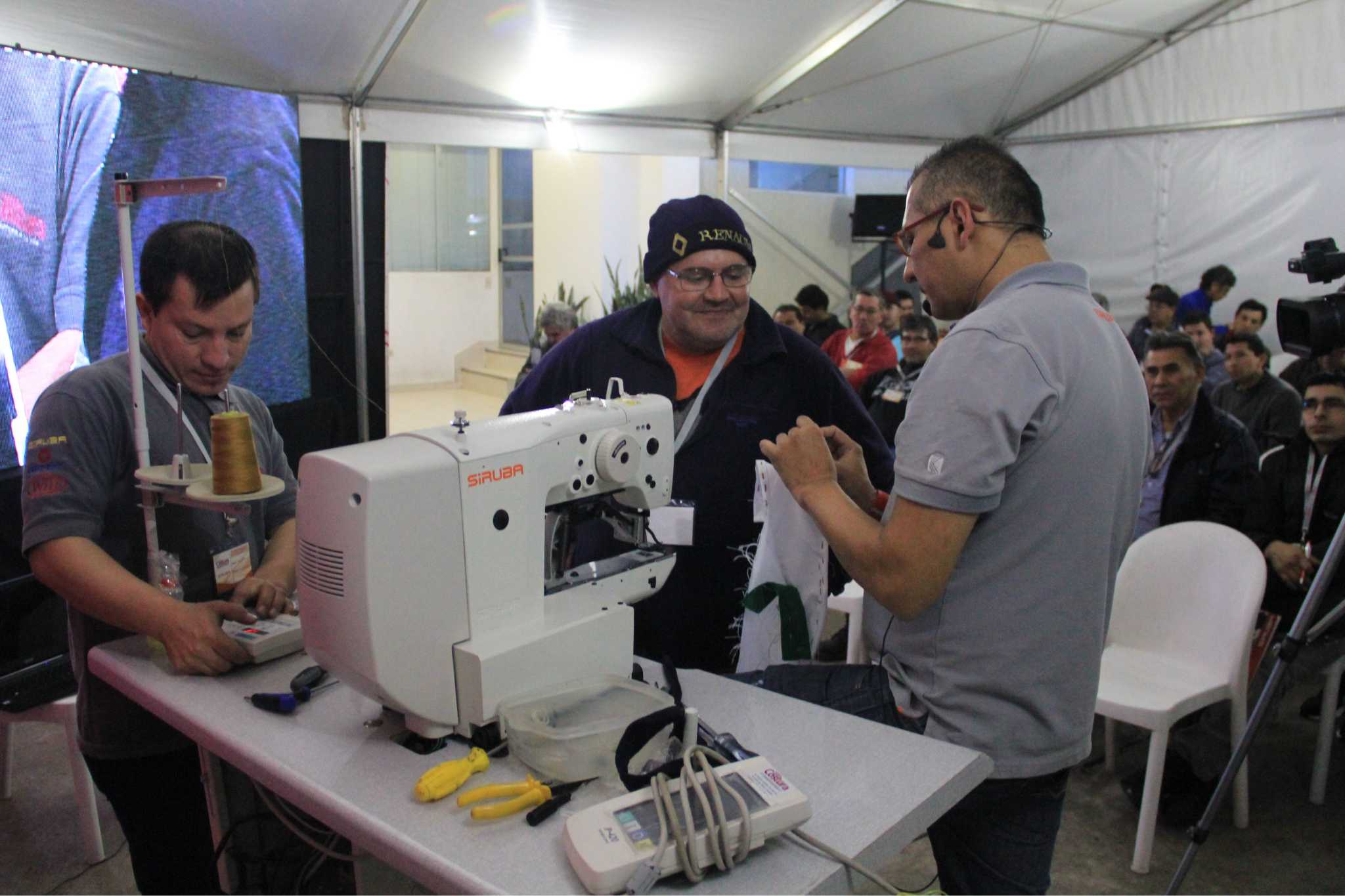 2da Especialización Nacional para Técnicos de Máquinas de Coser Industriales Electrónicas SIRUBA.