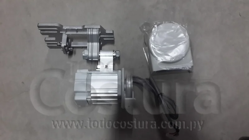 MOTOR SERVO SIRUBA (CON SOPORTE) TSA-550