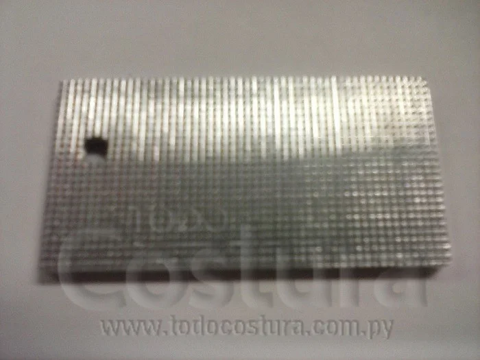 PRENSATELA (DERECHO - BLANK) ATRACADORA BROTHER KE430FX