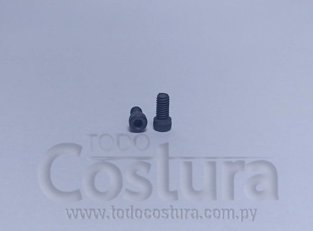 TORNILLO (TRASERO) DE CHAPA DIENTE DOBLE AGUJA SIRUBA T828