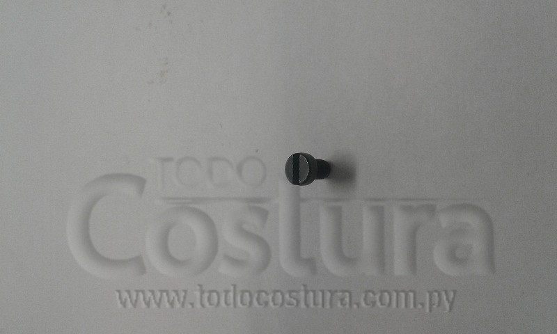 TORNILLO DEL RESORTE DE PRENSATELA OVERLOCK SIRUBA 700K