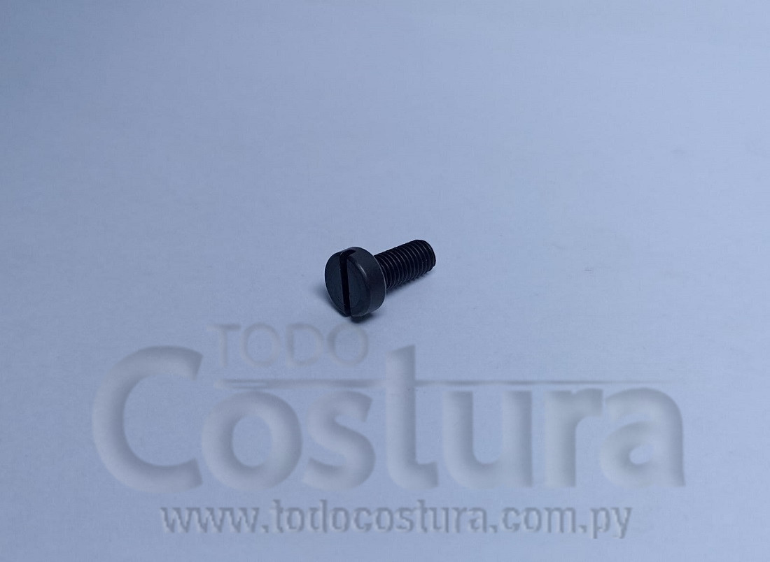 TORNILLO DEL SOPORTE DE CUCHILLA OVERLOCK SIRUBA 700K