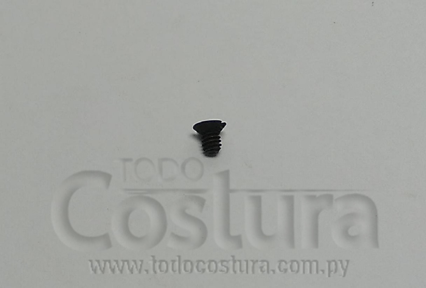 TORNILLO DE GUIA HILO DE BARRA DE AGUJA OVERLOCK SIRUBA 700K