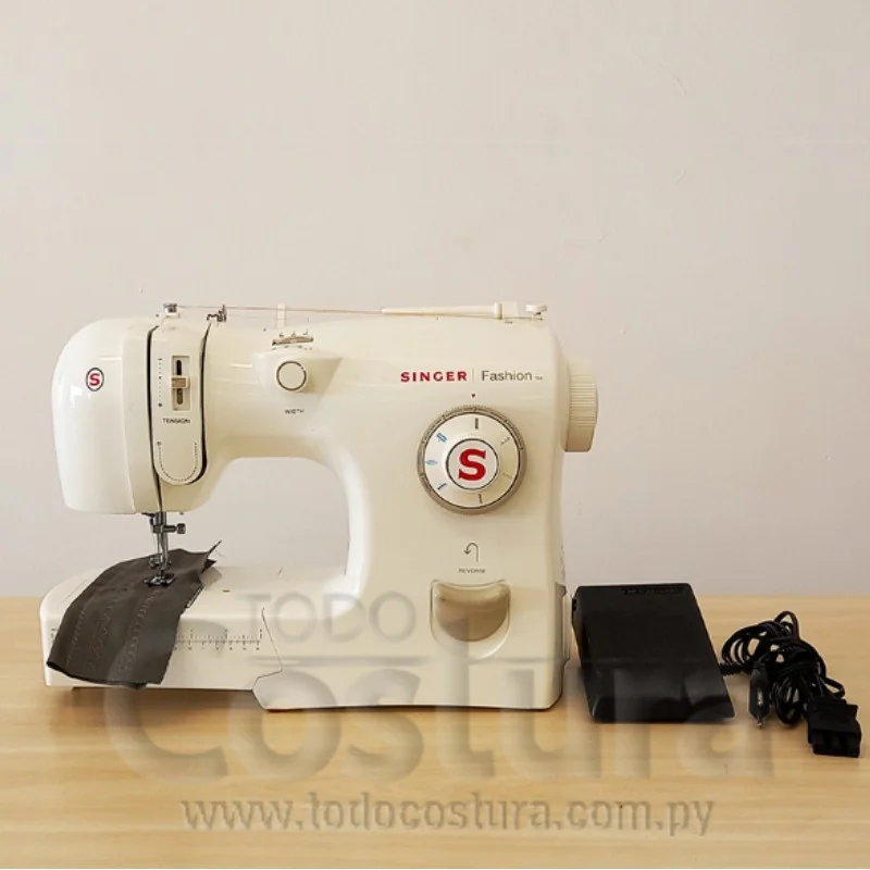 MAQUINA DE COSER SINGER FASHION (SEMI-NUEVA)