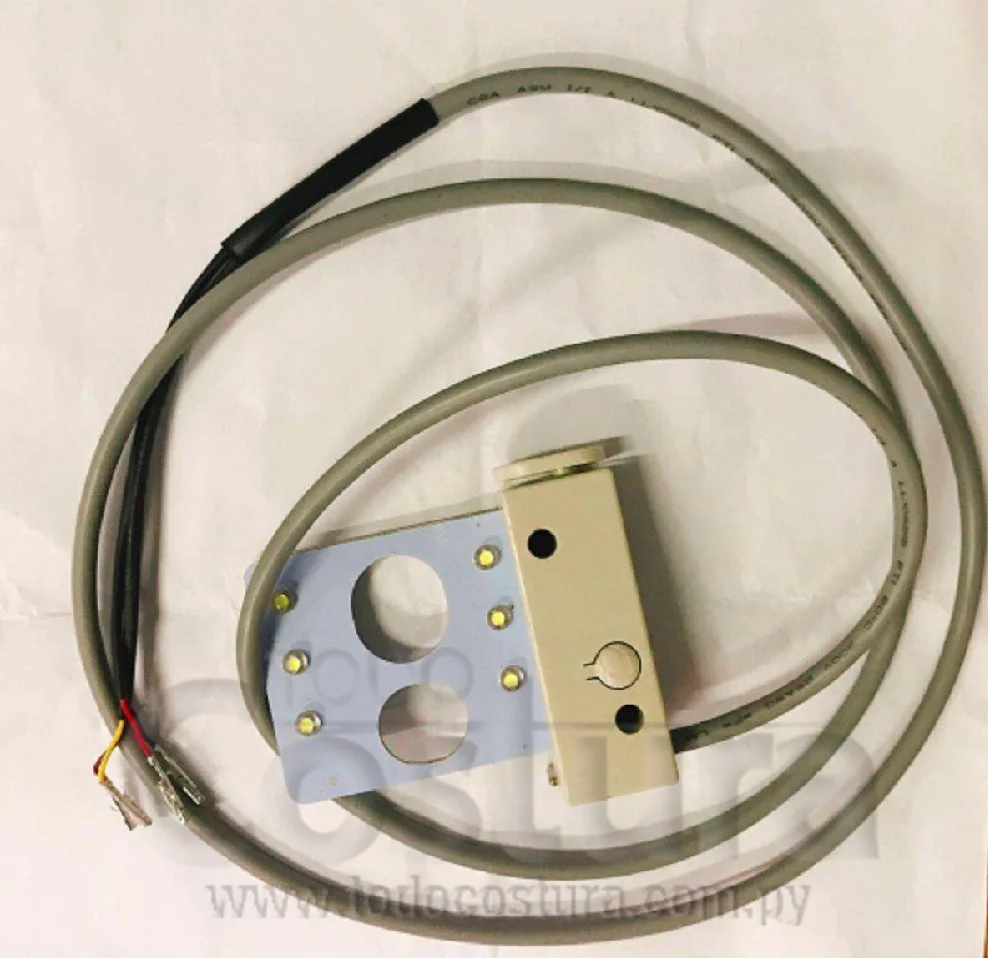 FOCO LED (5V) CON BOTON DE RETROCESO DOBLE AGUJA JACK JK-58420