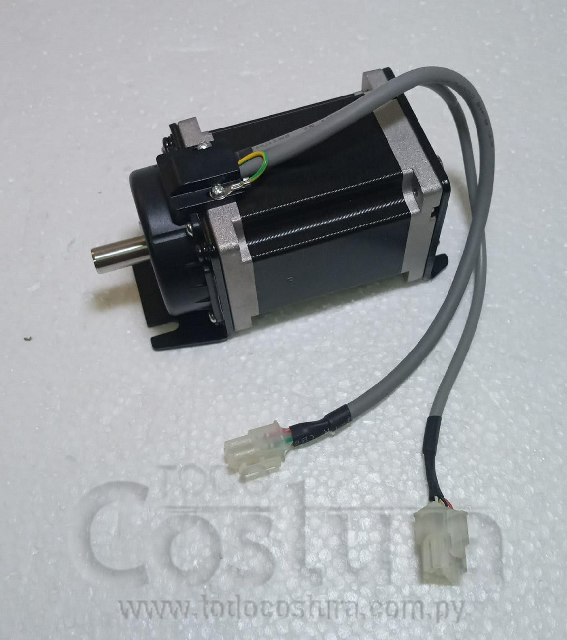 MOTOR DE CORTA HILO Y LEV. DE PRENSATELA OVERLOCK WILLPEX G5