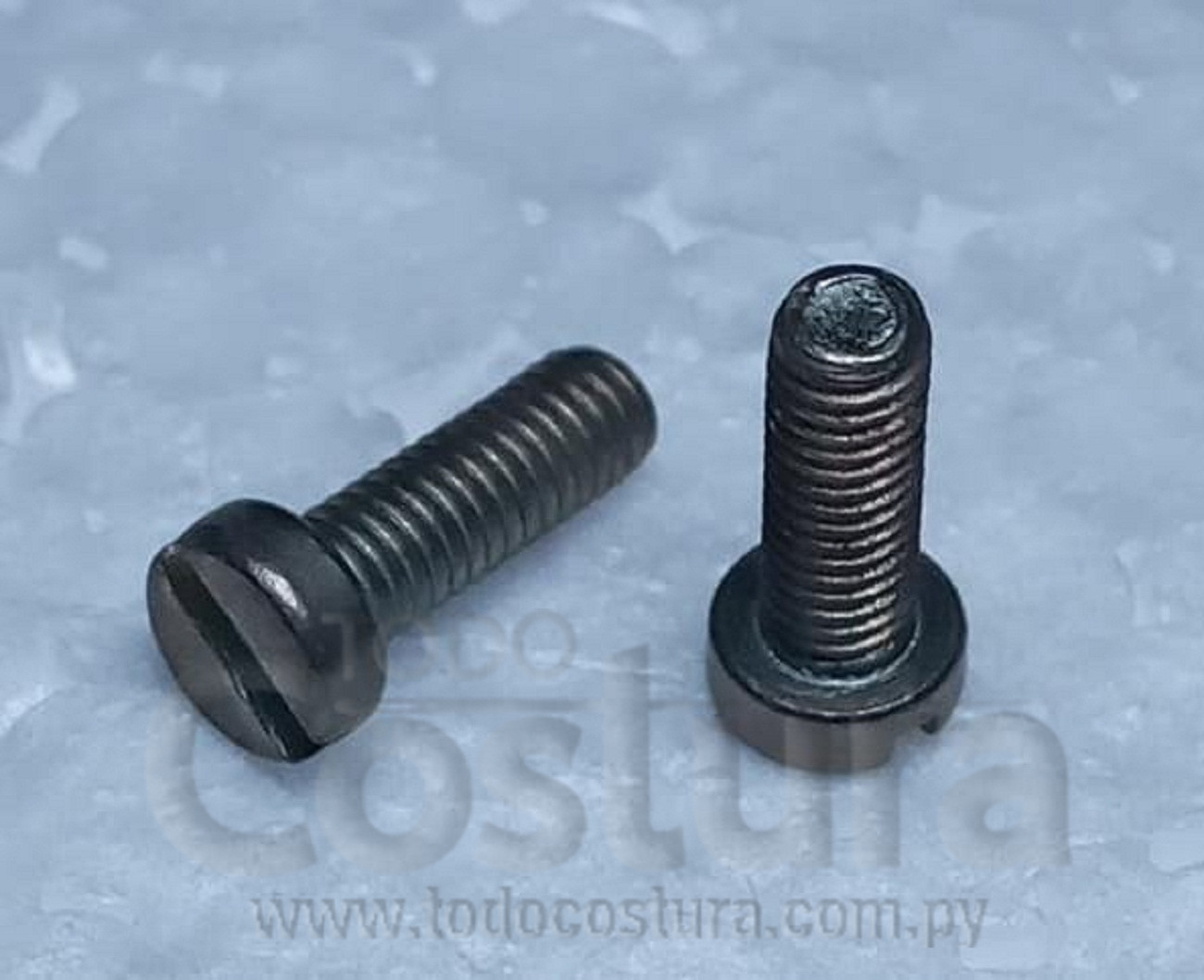 TORNILLO DEL DIENTE SINGER 875