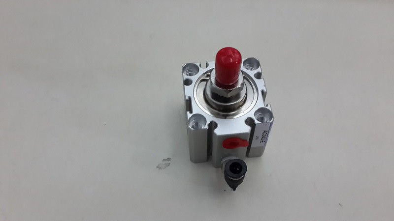 SOLENOIDE LEV. DE PRENSATELA OVERLOCK SIRUBA 700QD/CTE