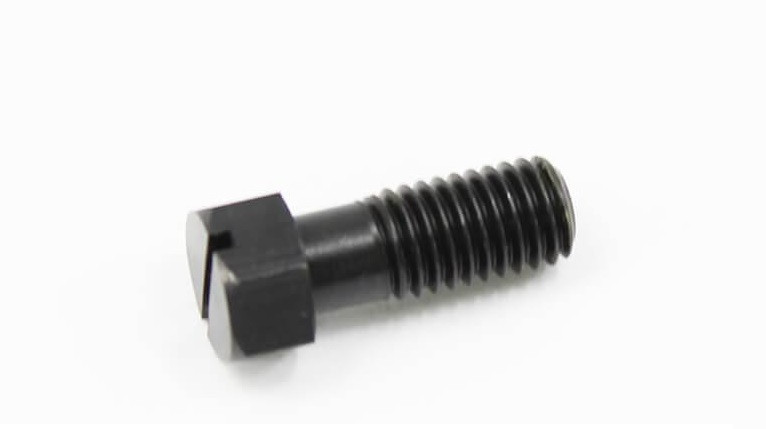 TORNILLO SOPORTE DEL GARFIO INFERIOR OVERLOCK SIRUBA 700K