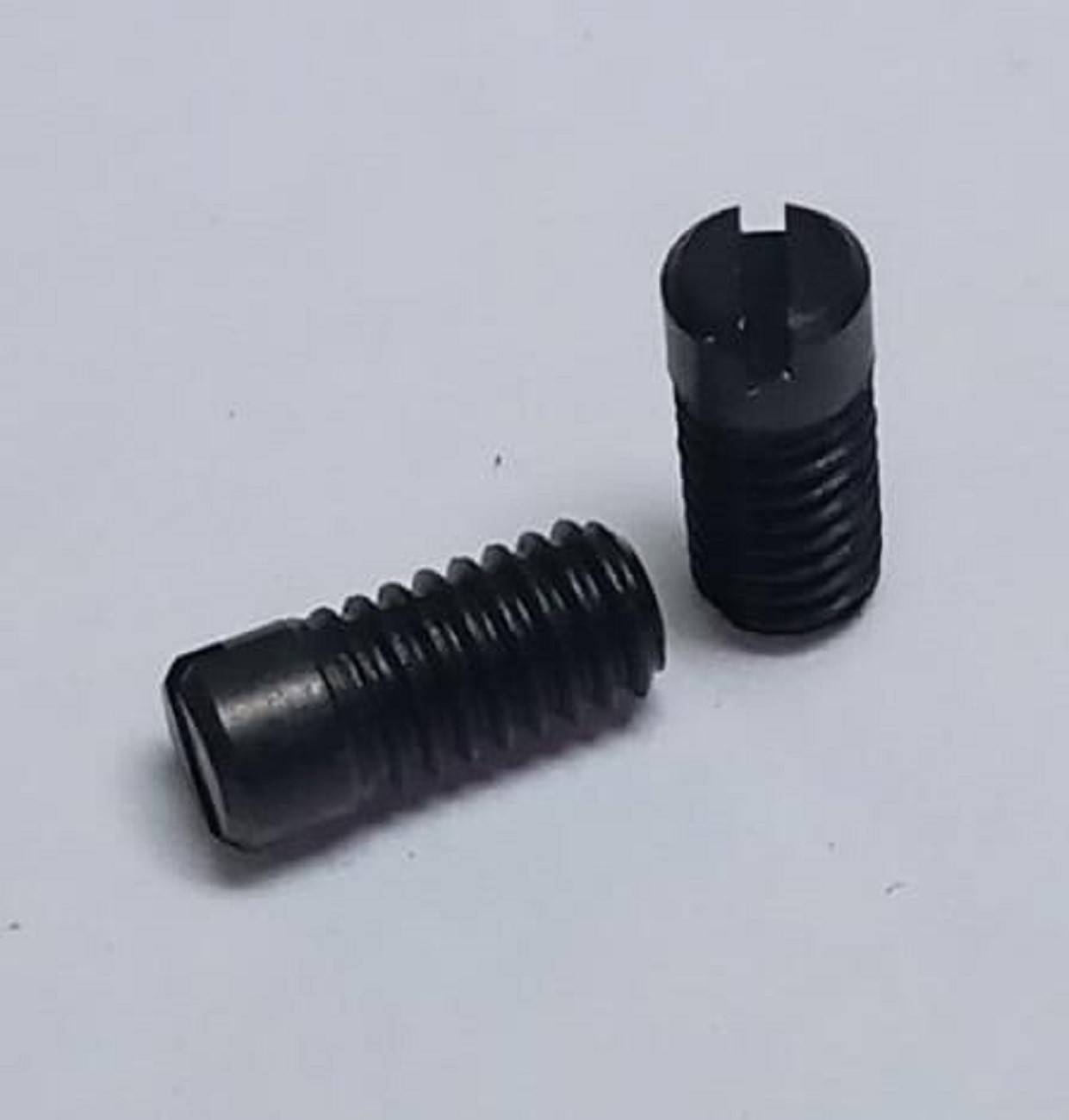 TORNILLO FLATSEAMER SIRUBA D007R