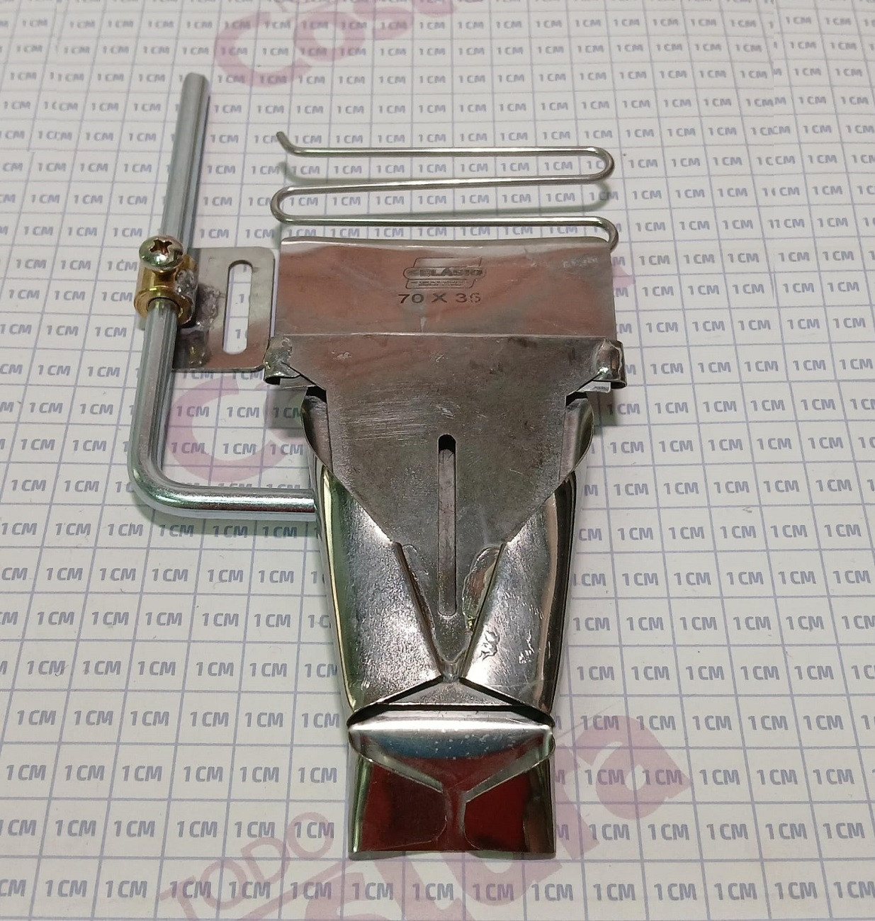 DOBLADILLADOR ADIDAS ANCHO (70X35MM) (CON SOPORTE) PARA MAQUINA ENGOMADORA